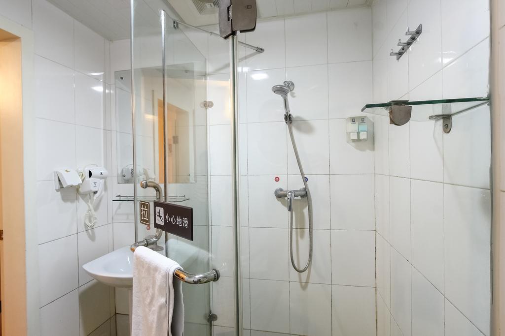 7Days Inn Guangzhou Shijing Jinbi Xincheng Екстер'єр фото