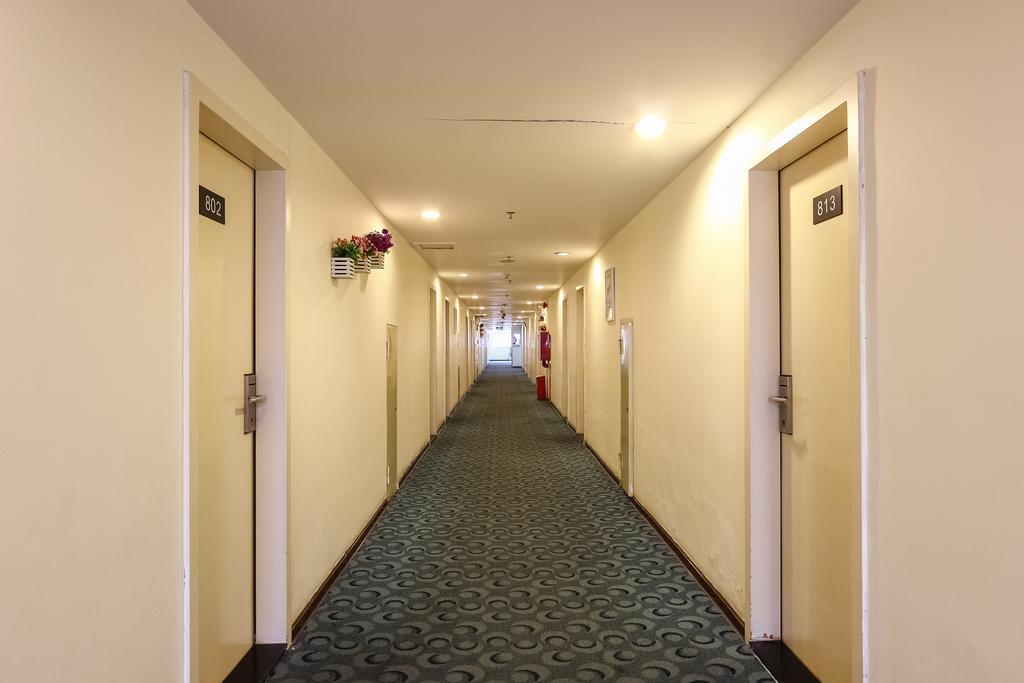 7Days Inn Guangzhou Shijing Jinbi Xincheng Екстер'єр фото